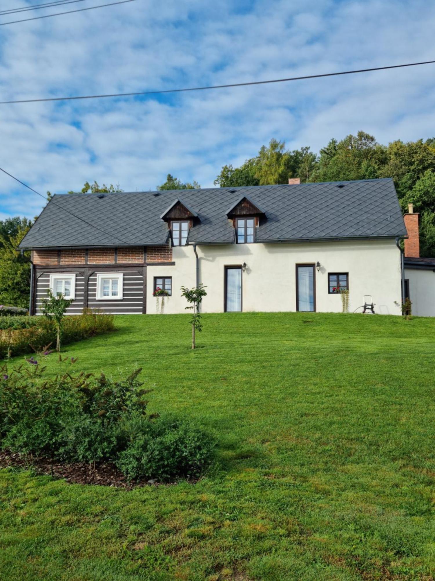 Luxusni Apartman S Krbem - Kunraticke Svycarsko Kunratice  エクステリア 写真